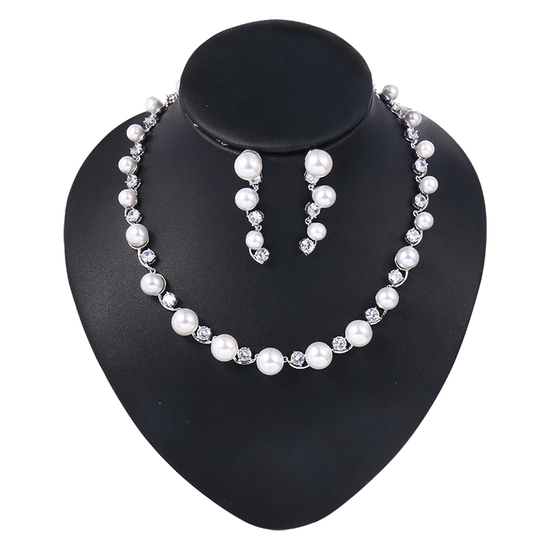 Statement Pearl Bridal Set